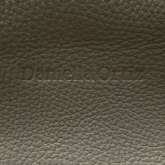 Danielle Ortiz large leather bag - Picture 2 of 7